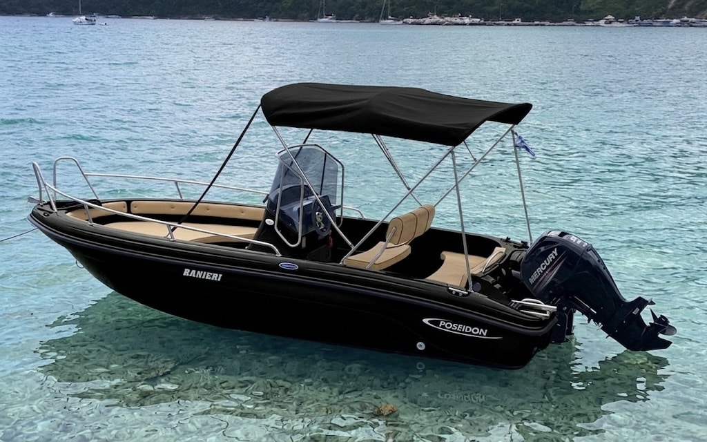 Boat rental from Agios Nikolaos harbour, North Zakynthos