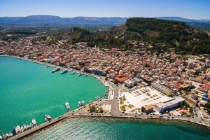 Expert navigation on boat trip Zakynthos